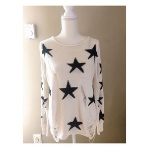 WHITE DISTRESSED STAR SWEATER